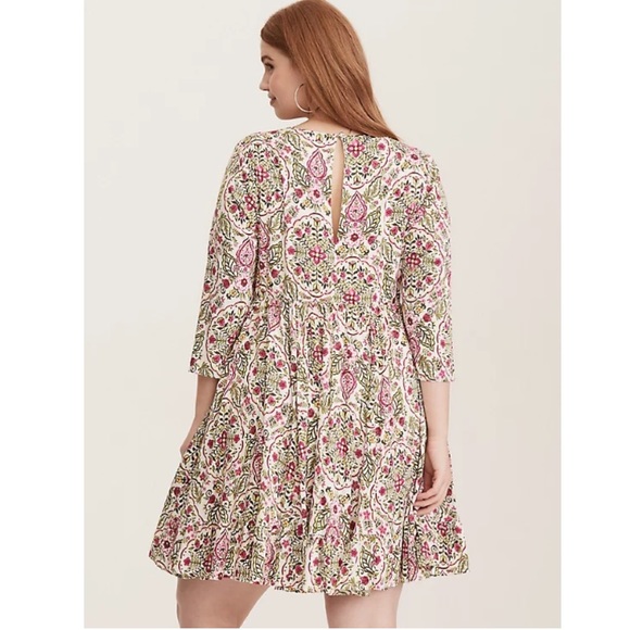 TORRID ⭐️ Ivory Floral Print Challis Skater Mini Dress - Picture 2 of 11